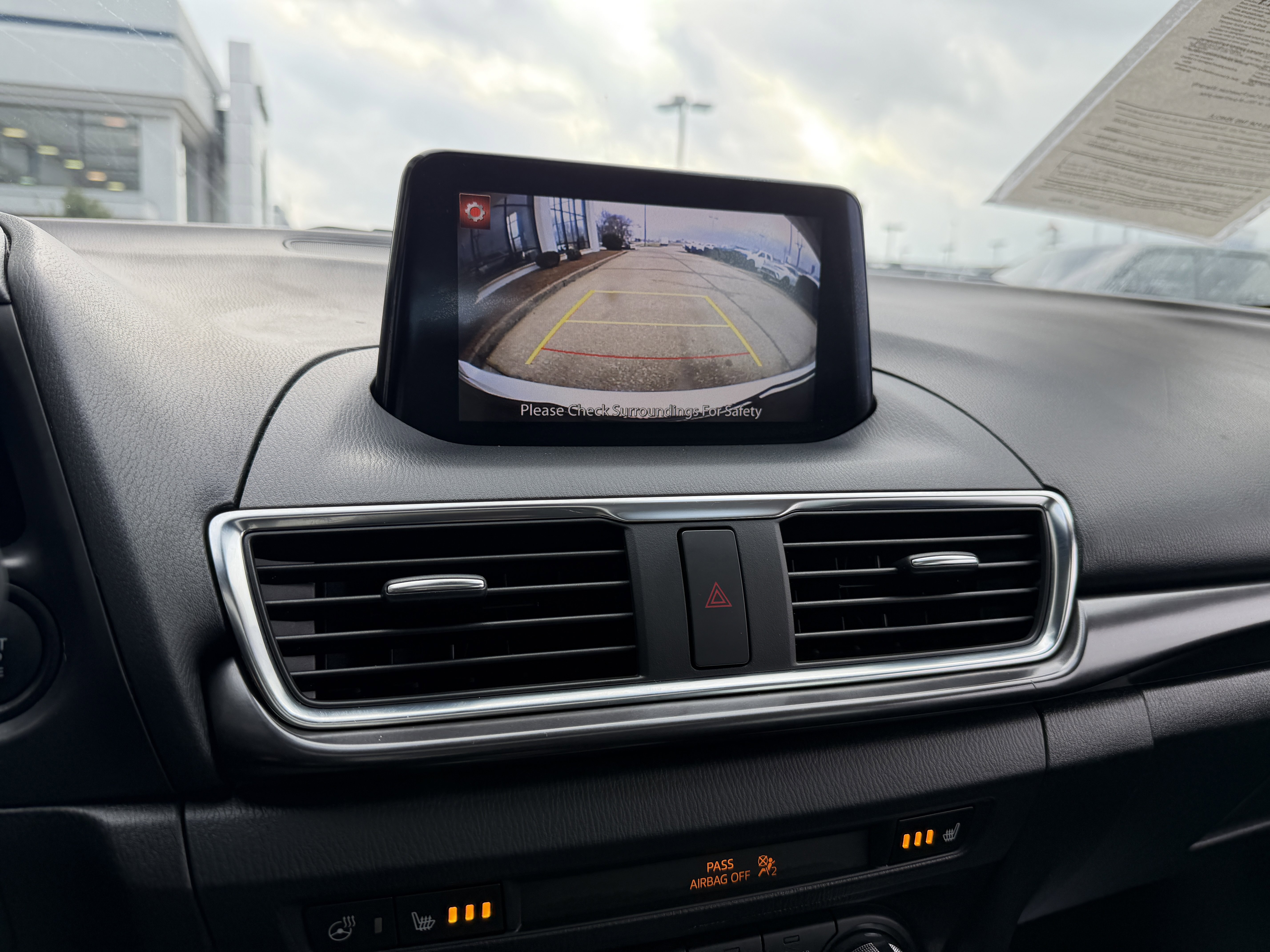 Used 2018 MAZDA MAZDA3 Grand Touring w/ Premium Equipment Package image 42