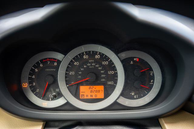 Used 2012 Toyota RAV4 FWD w/ Value Pkg image 11