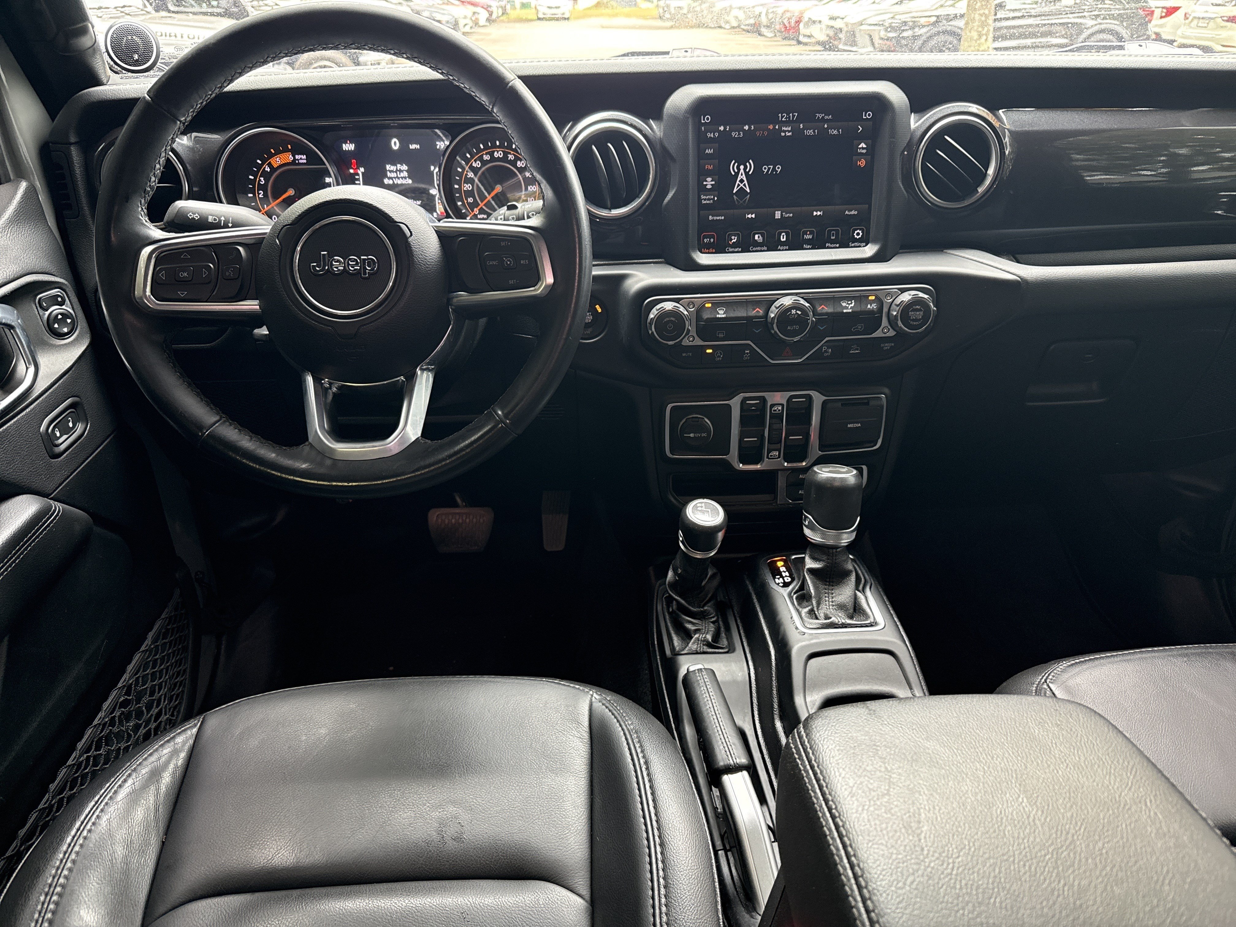 Used 2021 Jeep Wrangler Unlimited Sahara AWD/4WD image 22