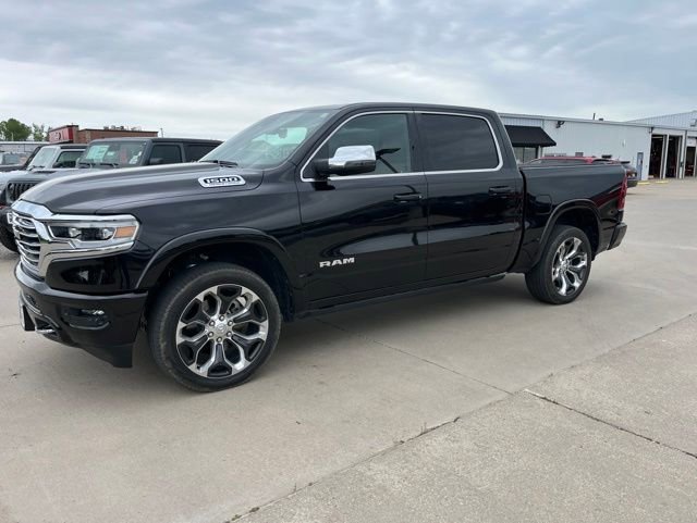Used 2023 RAM 1500 Limited AWD/4WD video 1