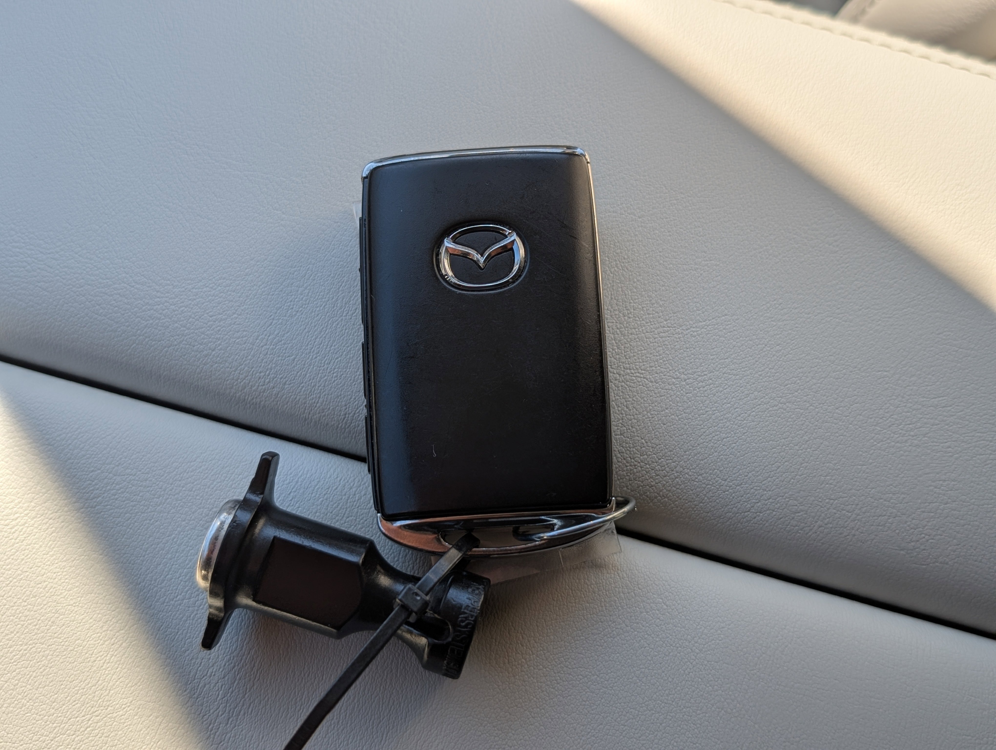 Used 2025 MAZDA CX-90 Plug-In Hybrid w/ Premium Plus image 37