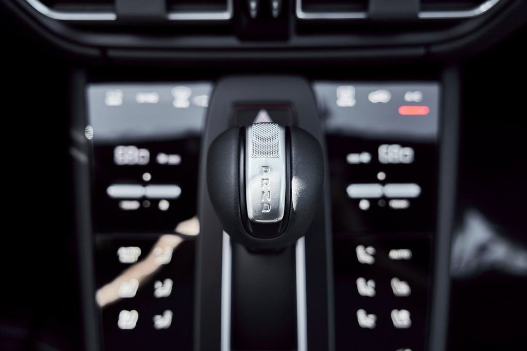 Used 2025 Porsche Macan GTS image 71