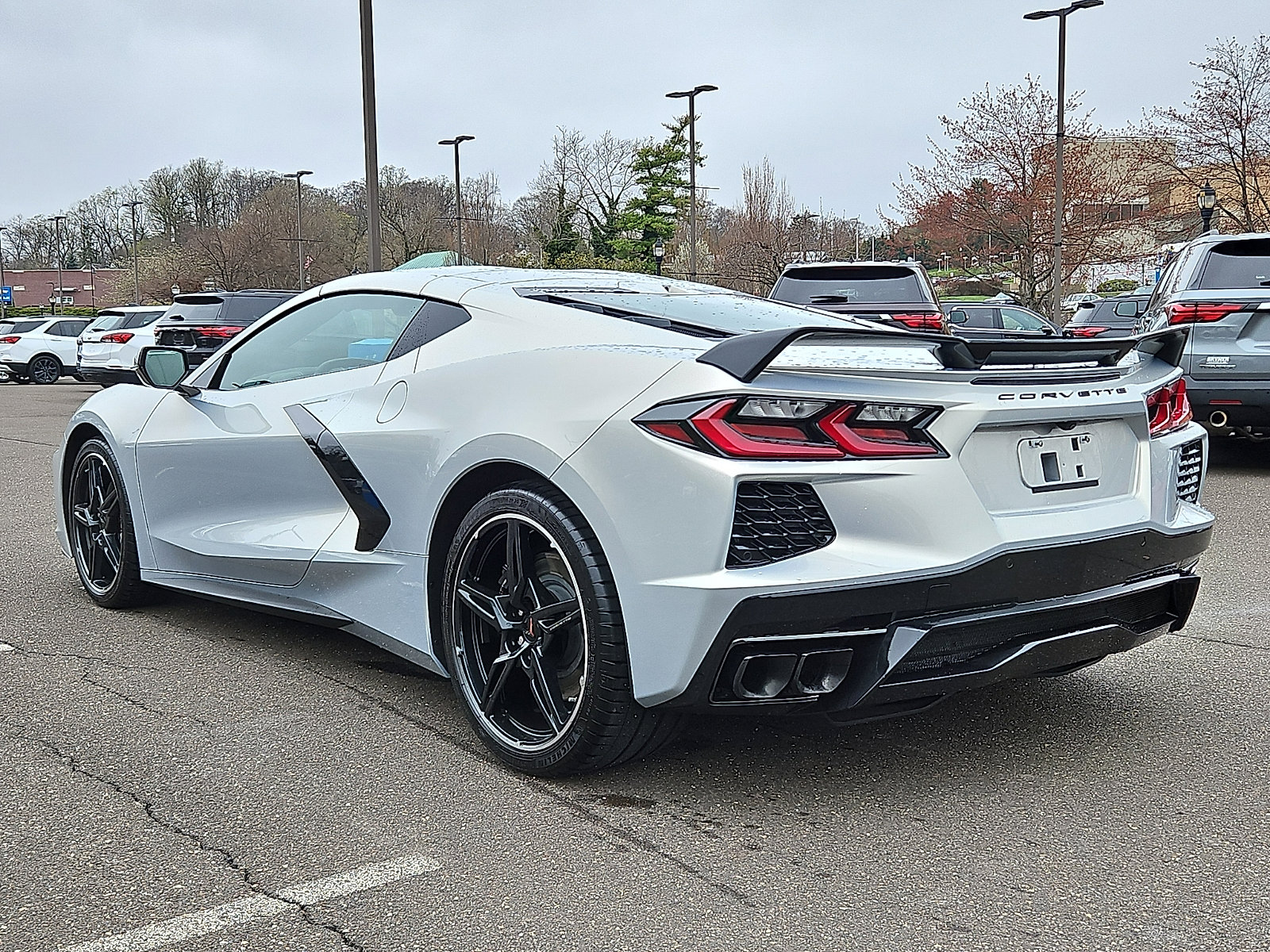 Used 2024 Chevrolet Corvette Stingray Preferred Cpe w/ Z51 Performance Package image 4