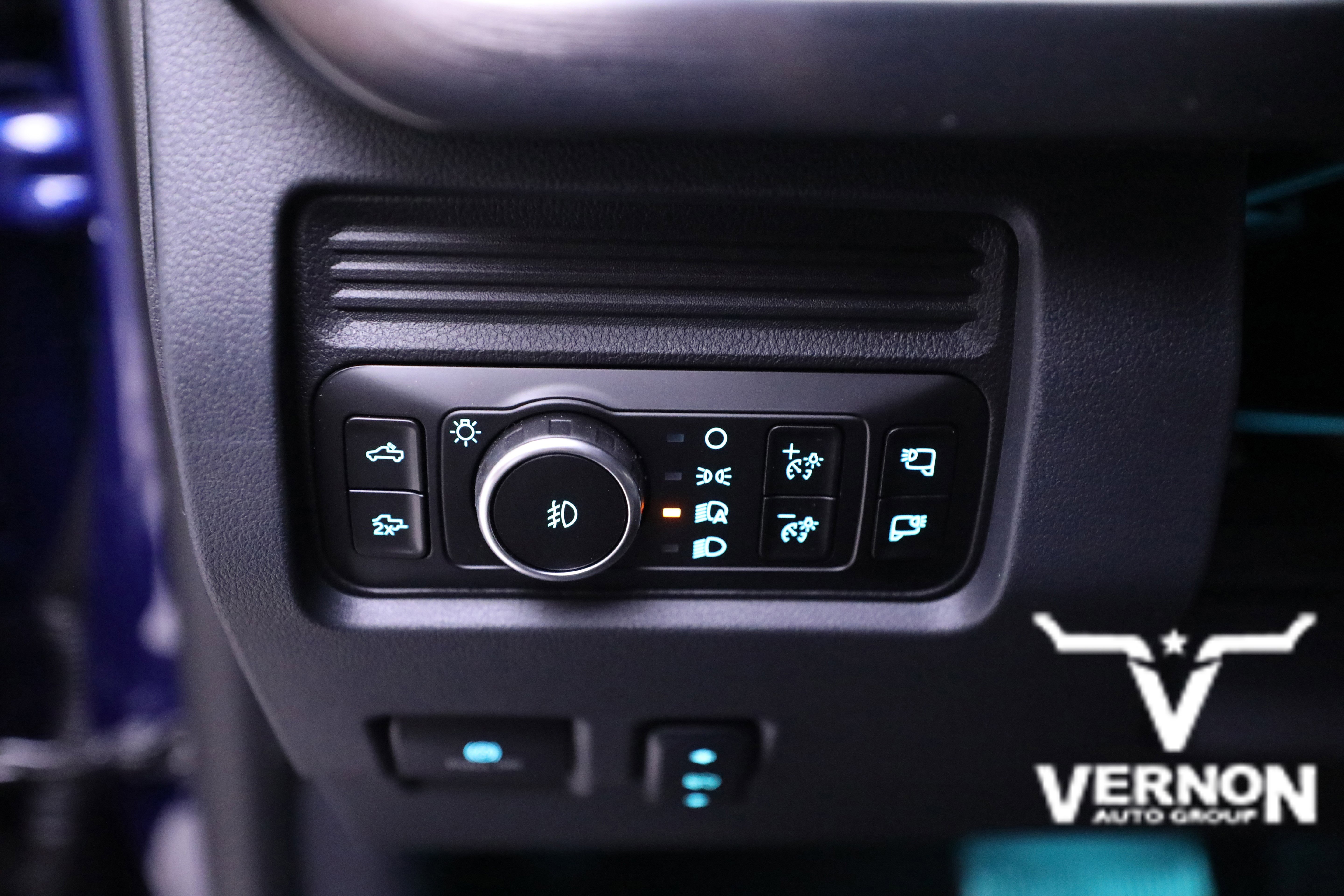 New 2026 Ford F250 Lariat w/ Lariat Premium Package image 17