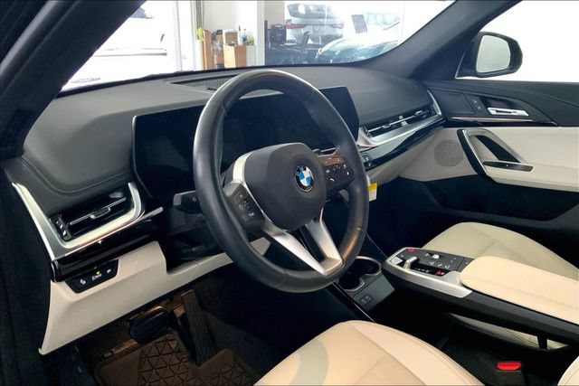 Used 2026 BMW X1 xDrive28i AWD/4WD image 7