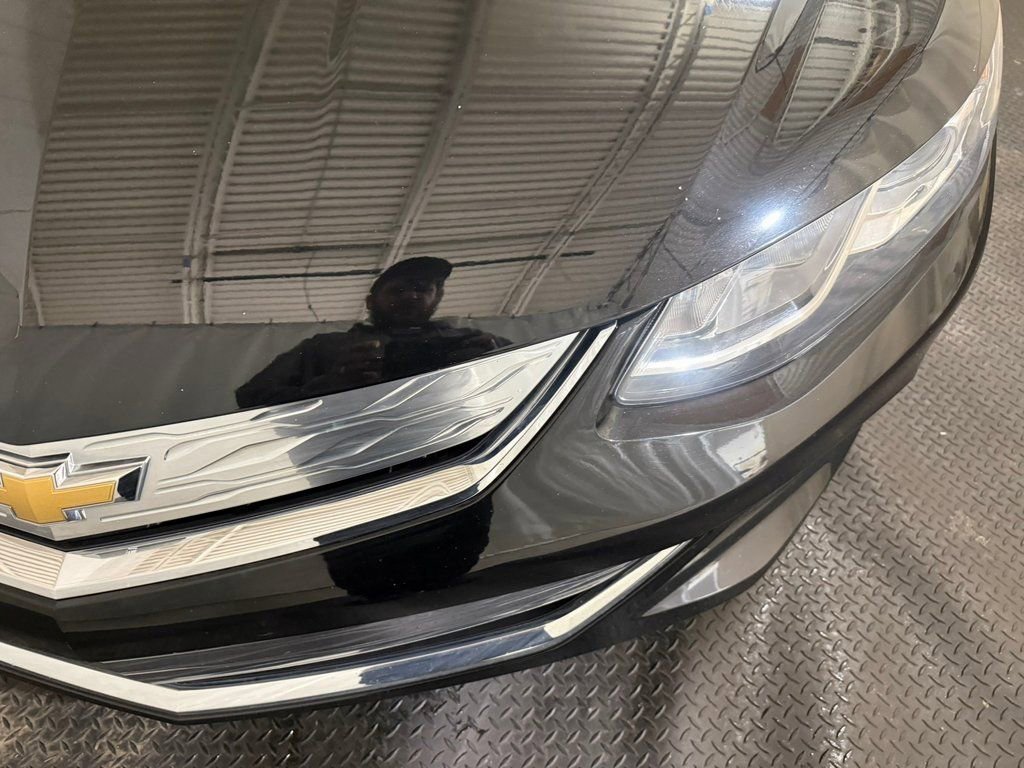 Used 2017 Chevrolet Volt LT image 5