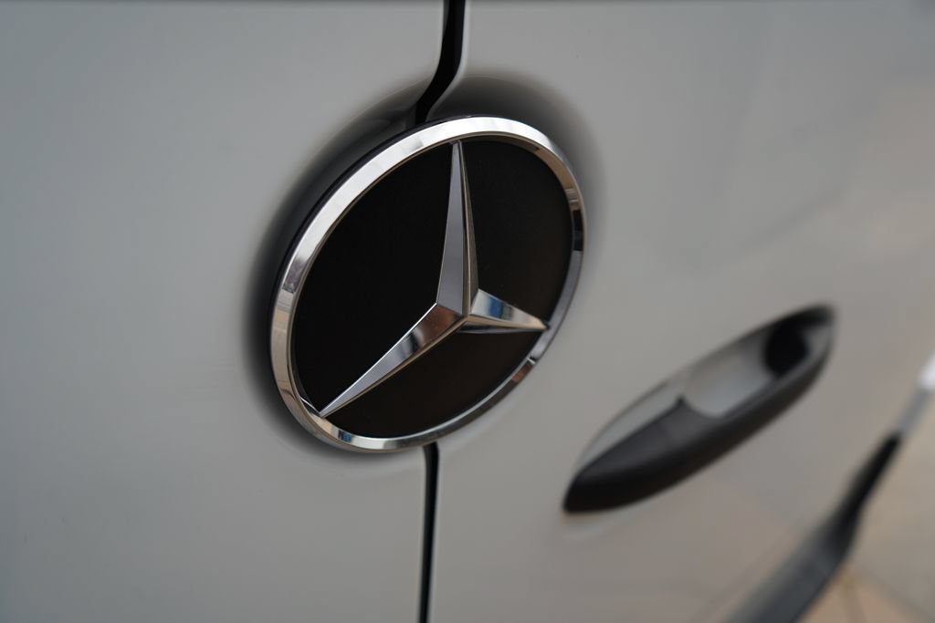 Used 2025 Mercedes-Benz Sprinter 2500 image 5