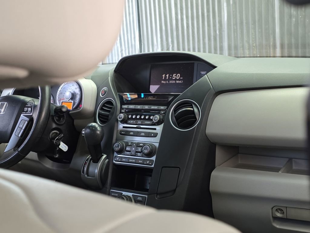Used 2012 Honda Pilot Touring image 37