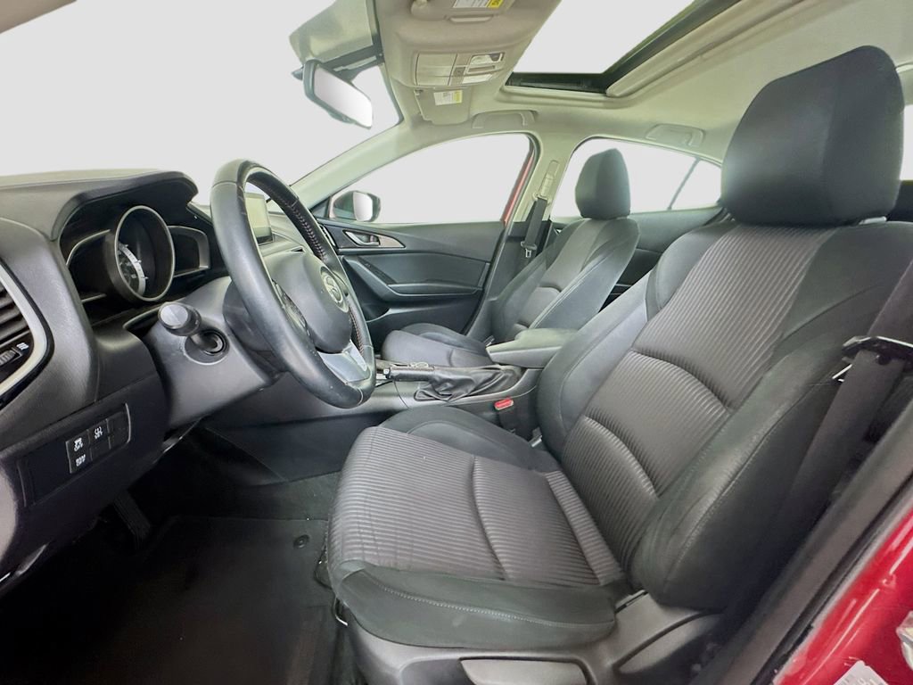 Used 2016 MAZDA MAZDA3 i Touring w/ Popular Equipment Package FWD image 9
