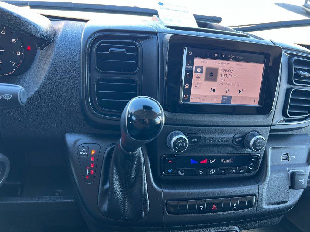 Used 2024 RAM ProMaster 2500 image 30