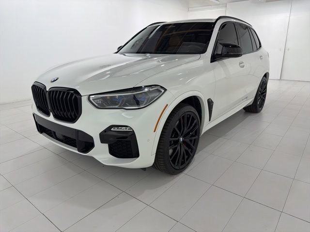 Used 2021 BMW X5 M50i w/ Executive Package image 1
