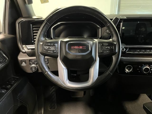 Used 2024 GMC Sierra 1500 SLT AWD/4WD image 21