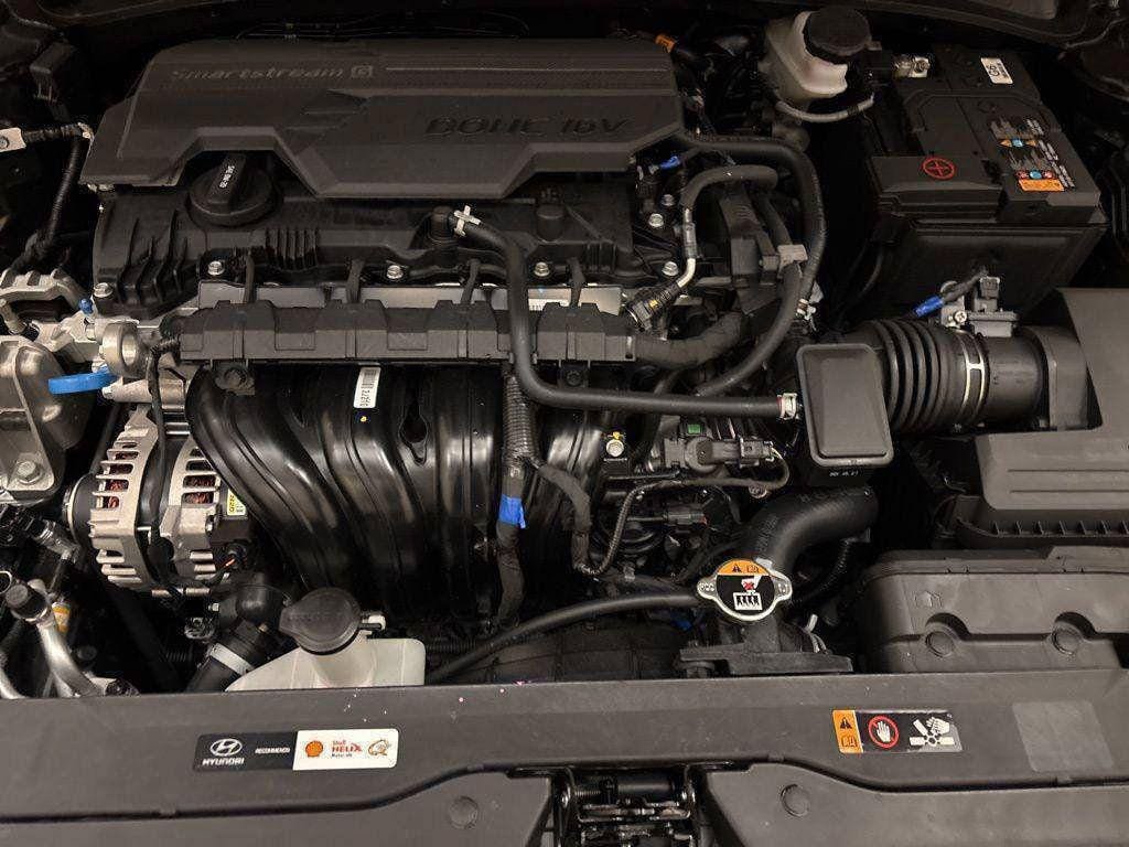 New 2026 Hyundai Elantra Sport FWD image 23