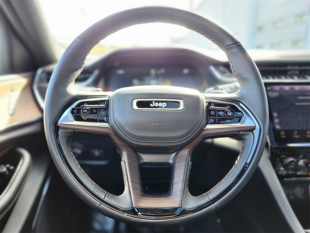 Used 2022 Jeep Grand Cherokee Summit image 26