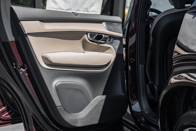 New 2026 Volvo XC90 B6 Ultra w/ Lounge Package image 33