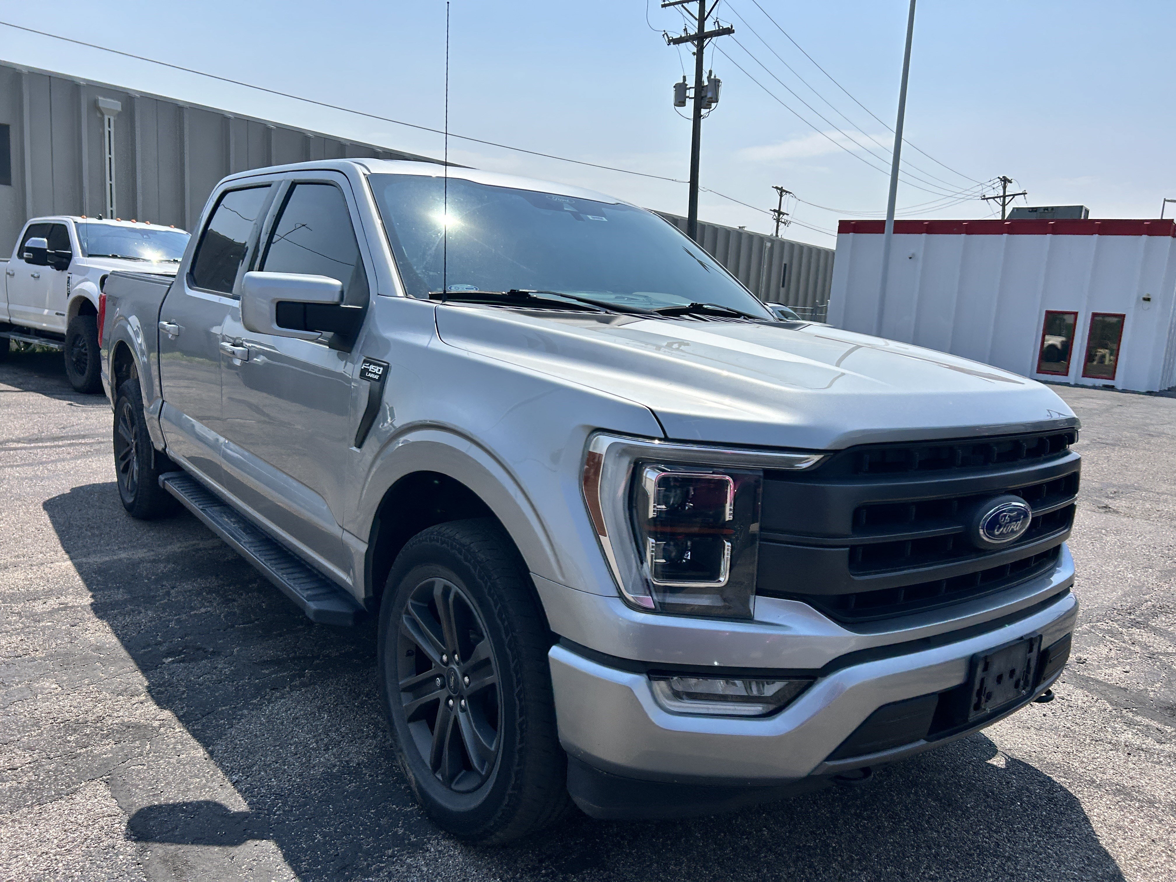 Used 2021 Ford F150 Lariat w/ Equipment Group 502A High AWD/4WD image 8