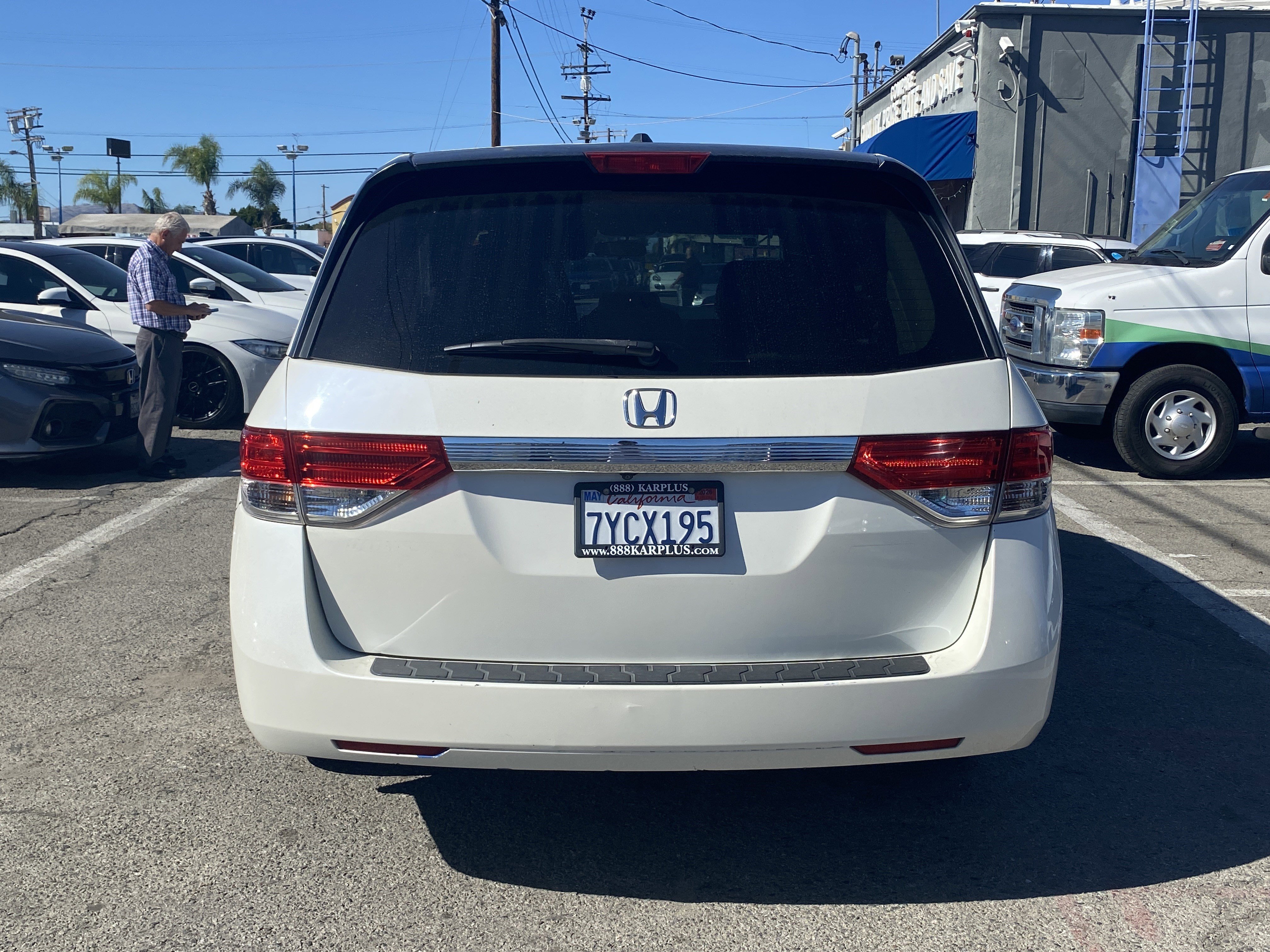 Used 2017 Honda Odyssey SE image 6