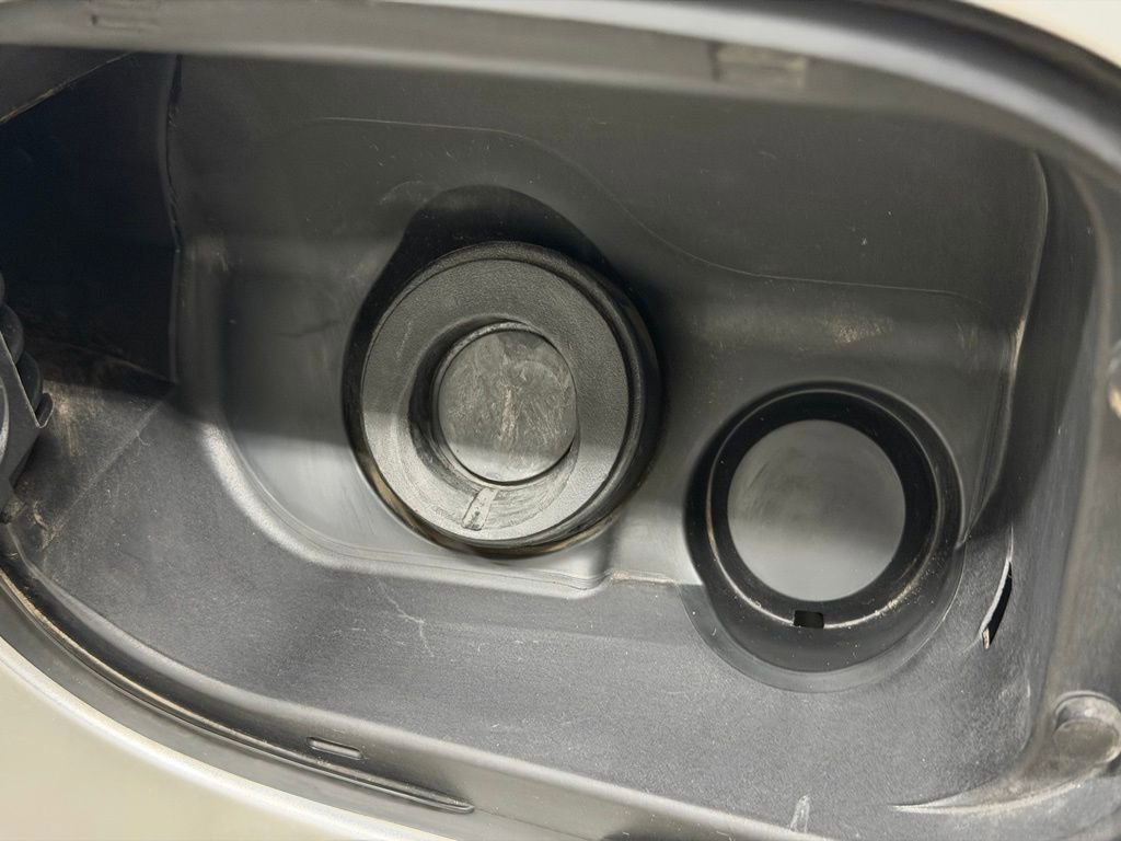 Certified 2022 Chevrolet Silverado 1500 RST image 52