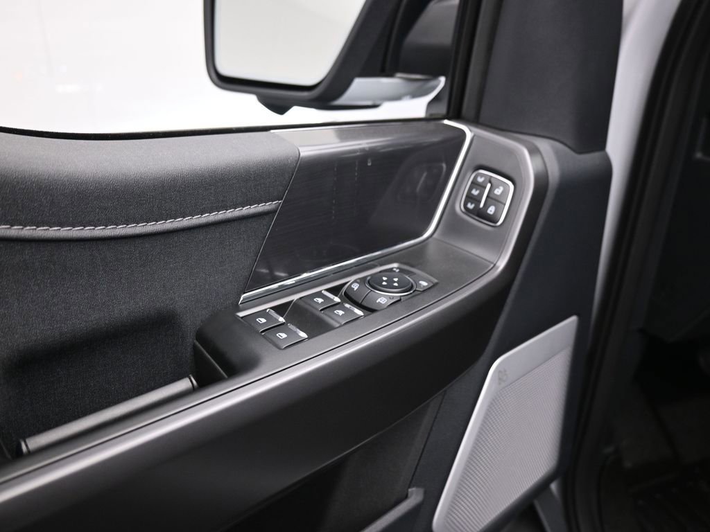 New 2025 Ford F150 Lariat w/ Equipment Group 502A High image 11