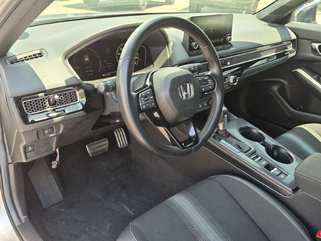 Used 2025 Honda Civic Sport image 35