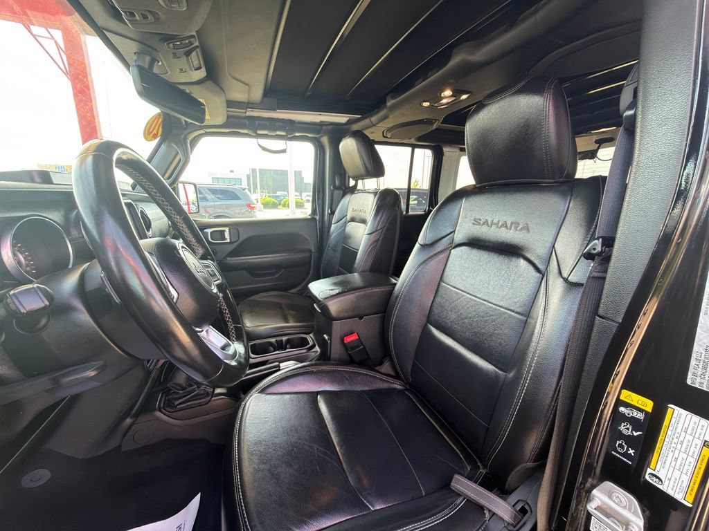 Used 2020 Jeep Wrangler Unlimited Sahara AWD/4WD image 12