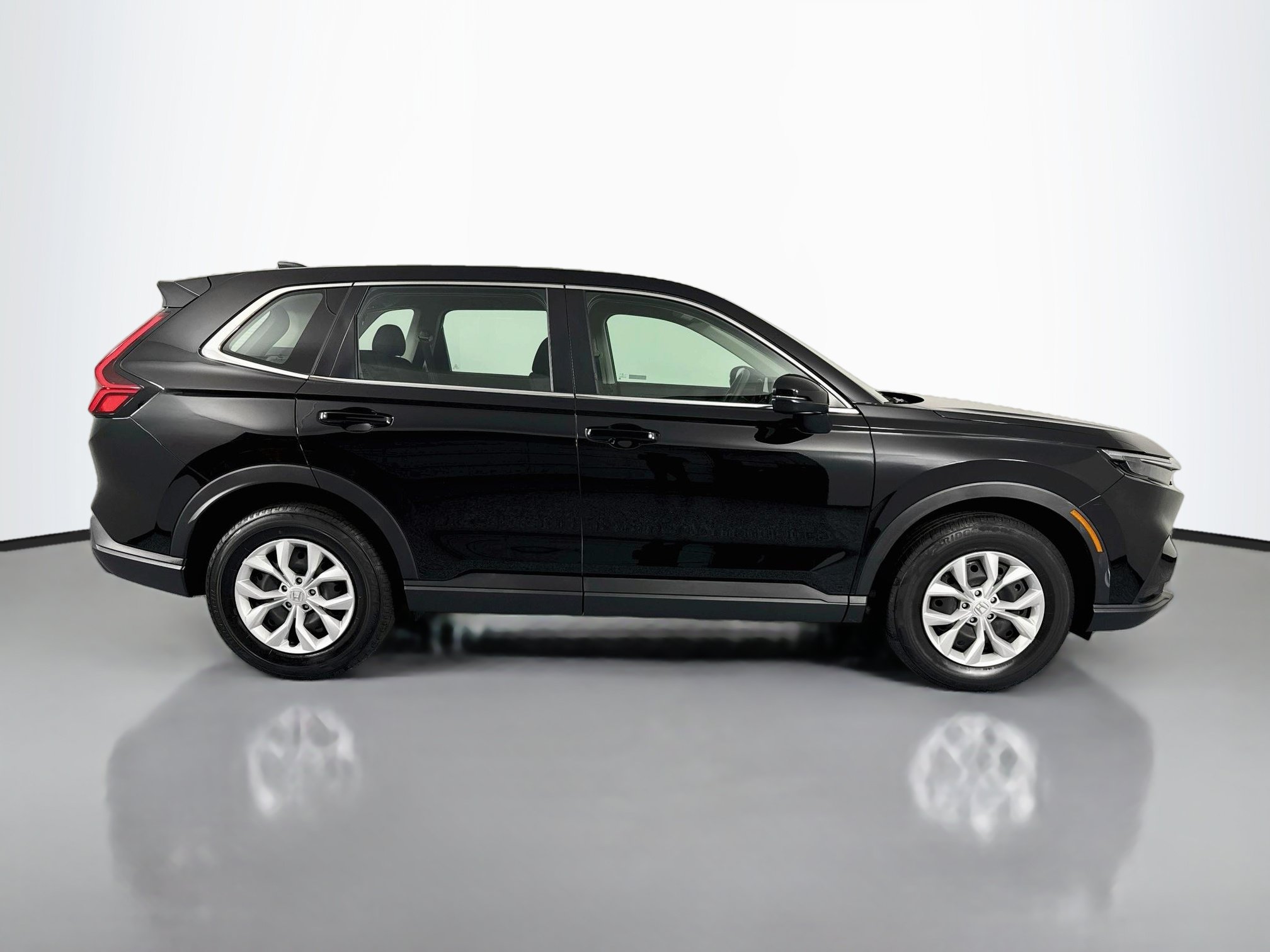 Certified 2024 Honda CR-V LX image 4