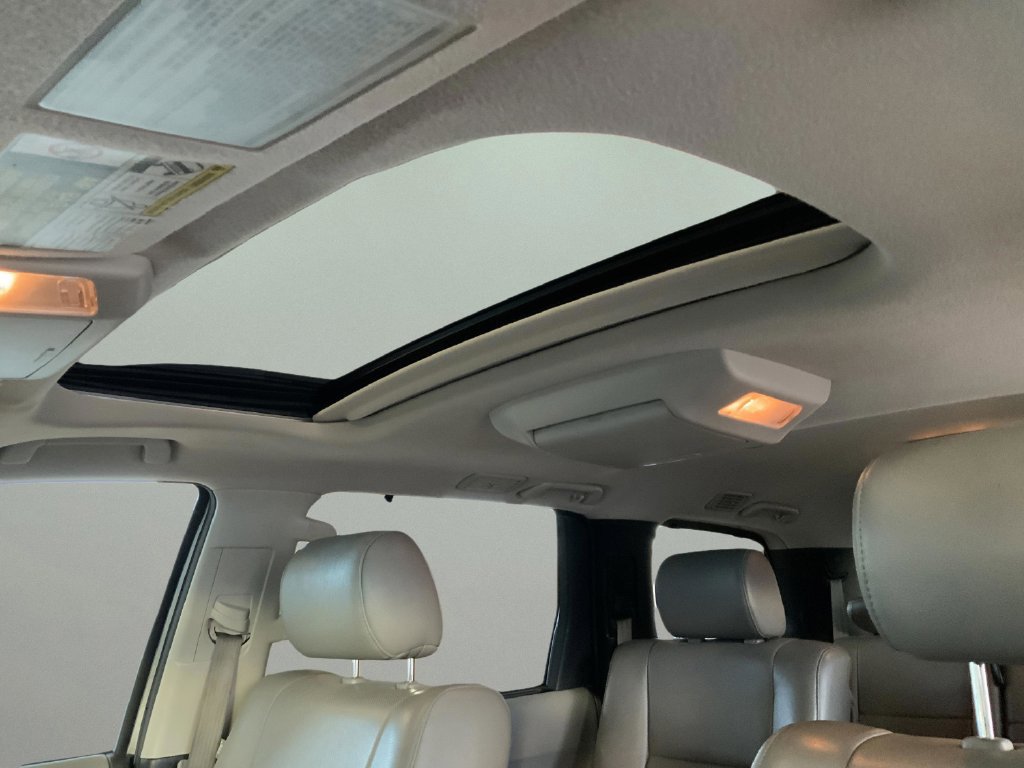 Used 2013 Toyota Sequoia Platinum AWD/4WD image 24