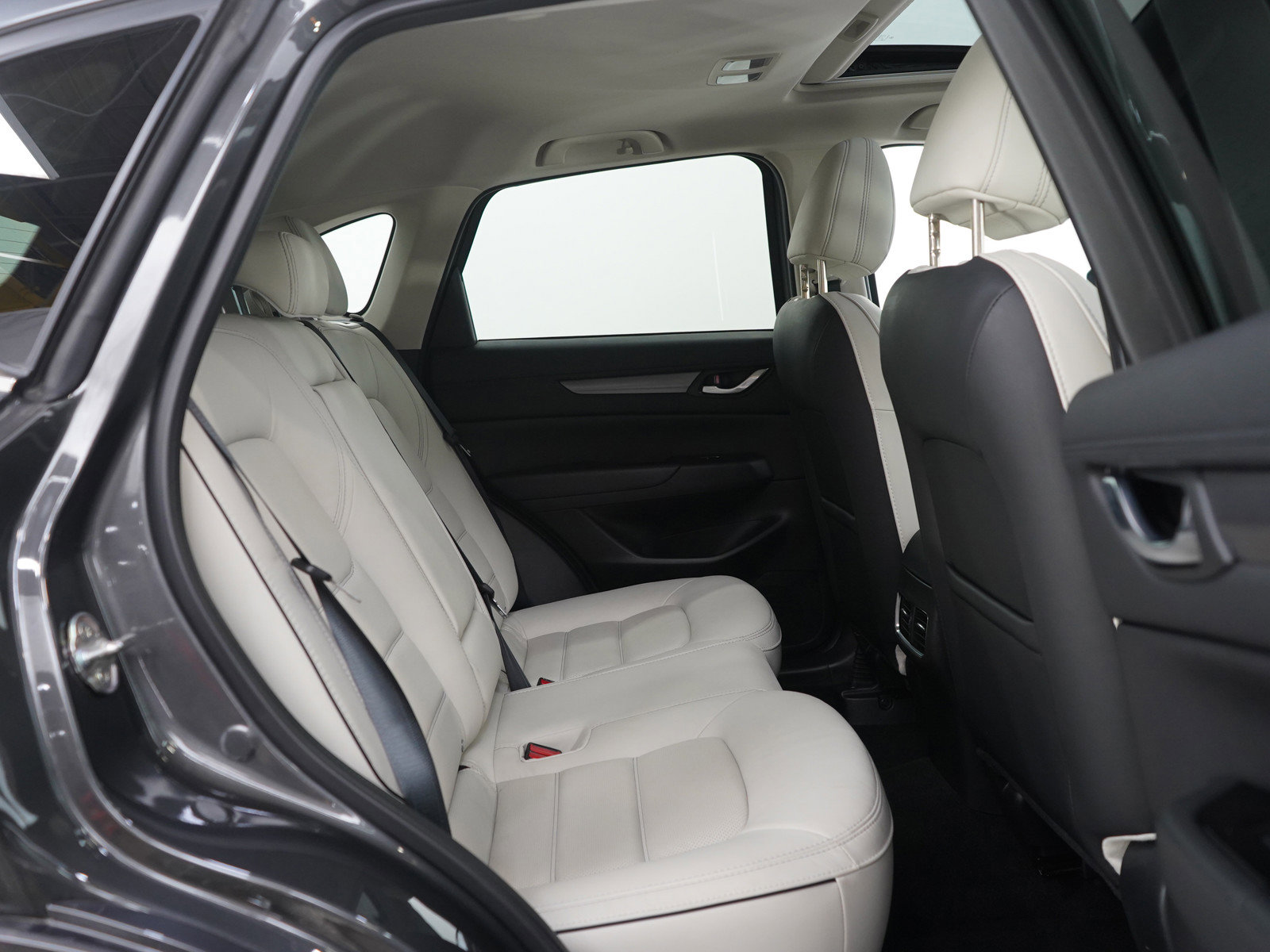 Used 2024 MAZDA CX-5 AWD 2.5 S w/ Preferred Package image 11