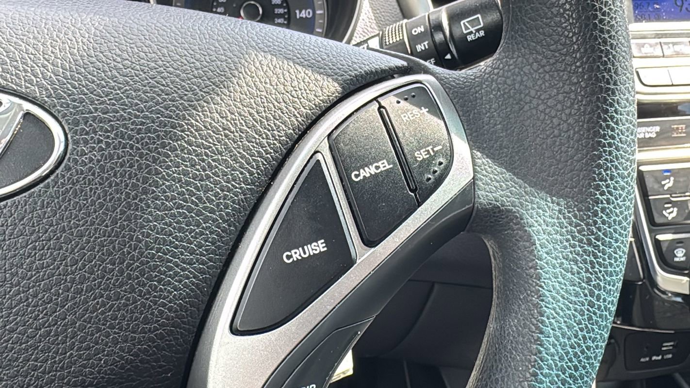 Used 2017 Hyundai Elantra GT image 26