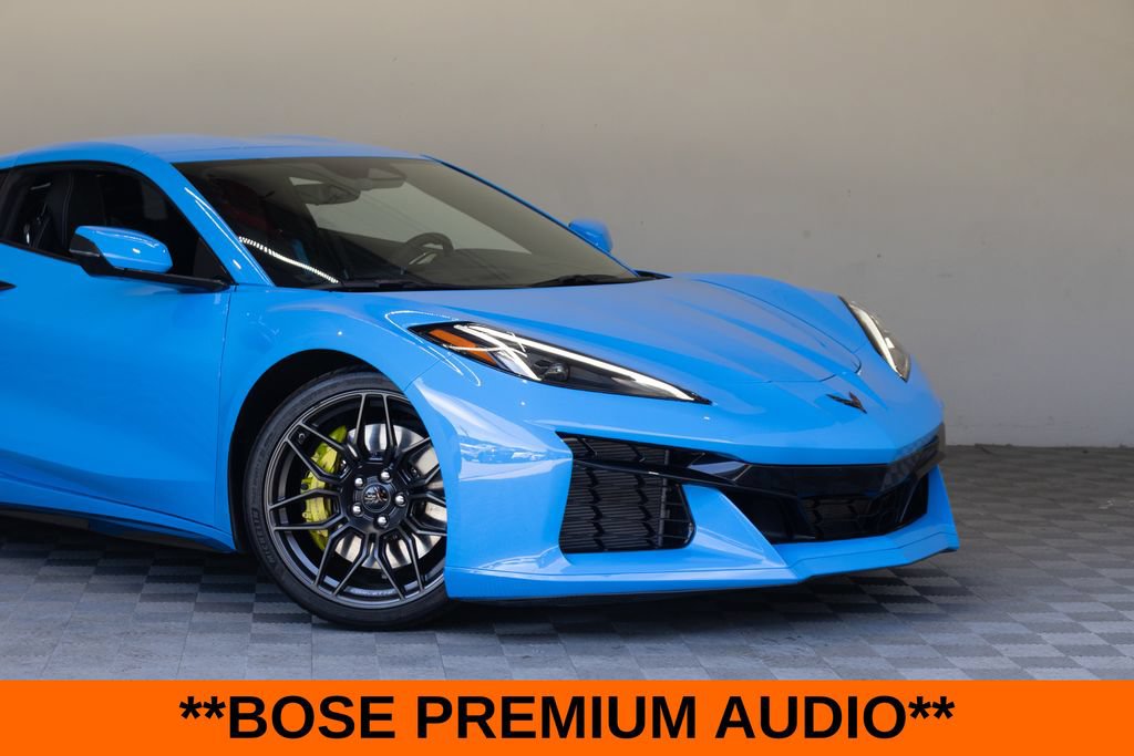 Used 2024 Chevrolet Corvette Z06 RWD image 3
