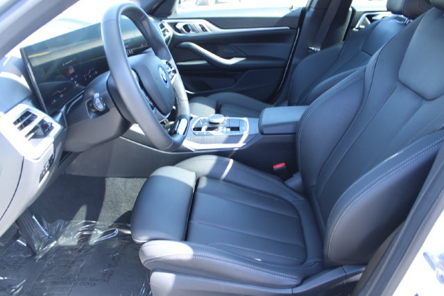 Used 2025 BMW i4 eDrive40 RWD image 35