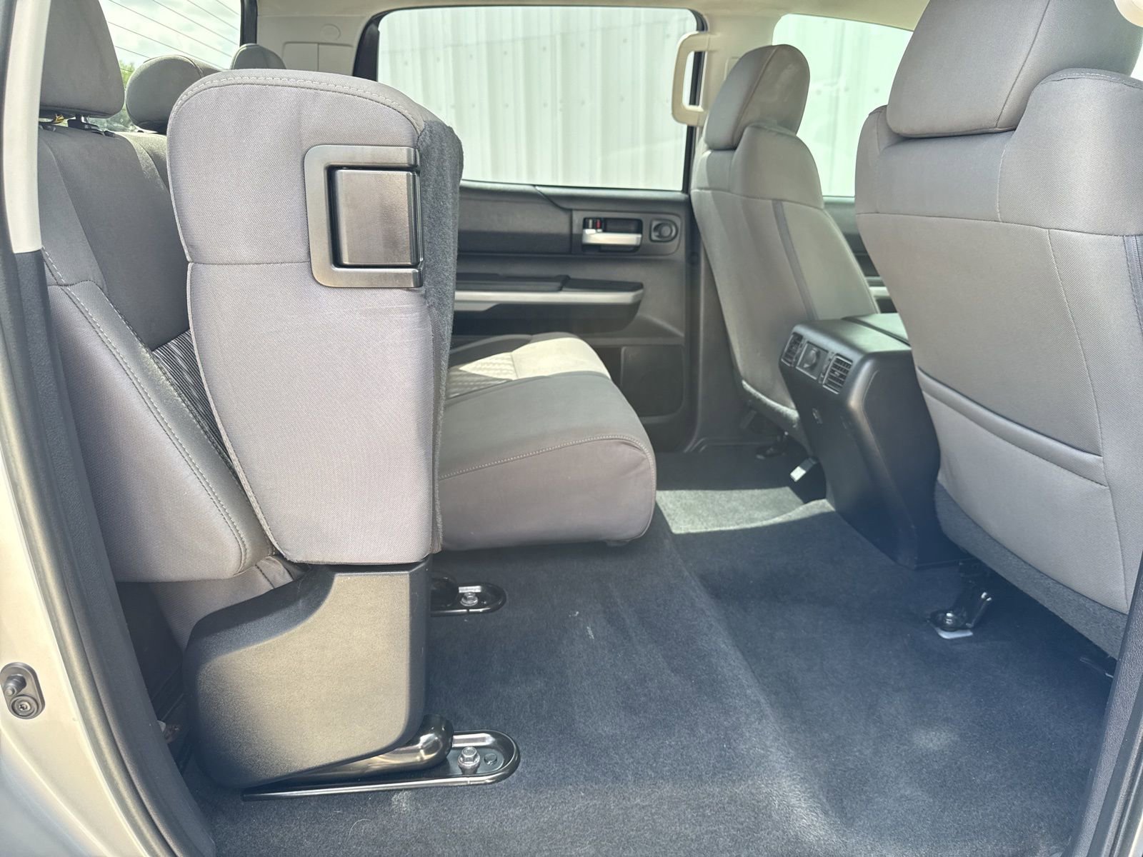 Used 2019 Toyota Tundra SR5 w/ SR5 Upgrade Package image 16