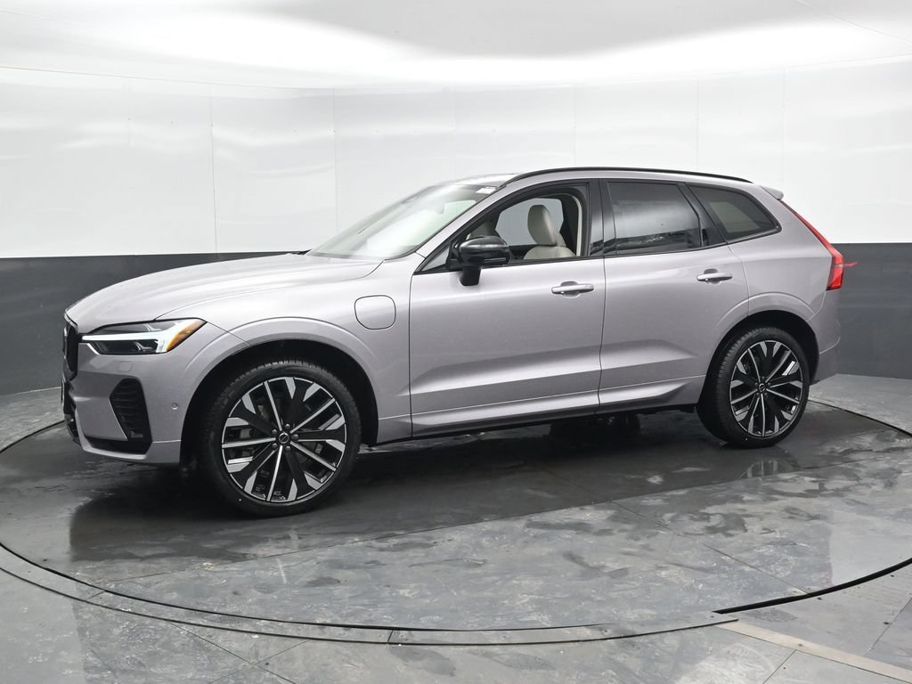 New 2026 Volvo XC60 T8 Ultra w/ Protection Package Premier AWD/4WD image 6