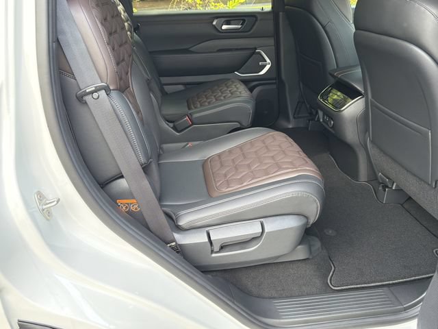 New 2026 Nissan Armada Platinum AWD/4WD image 17