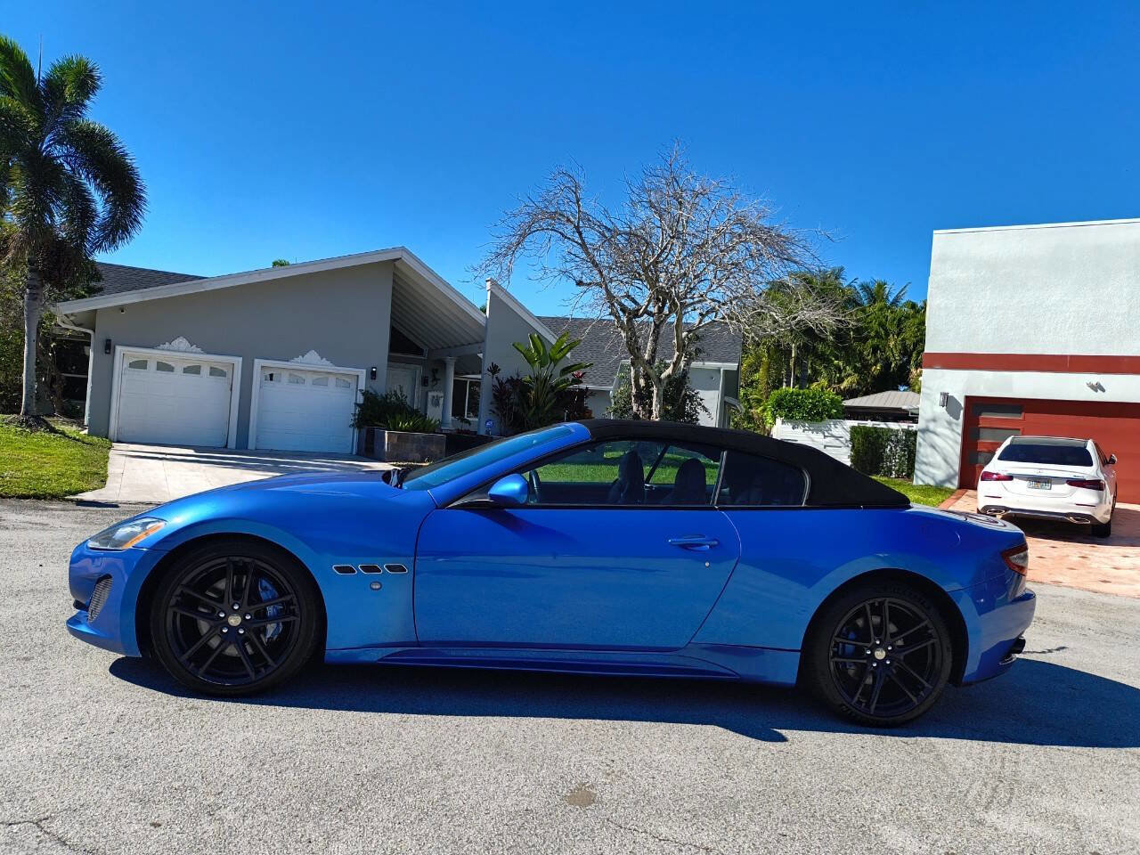 Used 2017 Maserati GranTurismo Sport RWD image 5