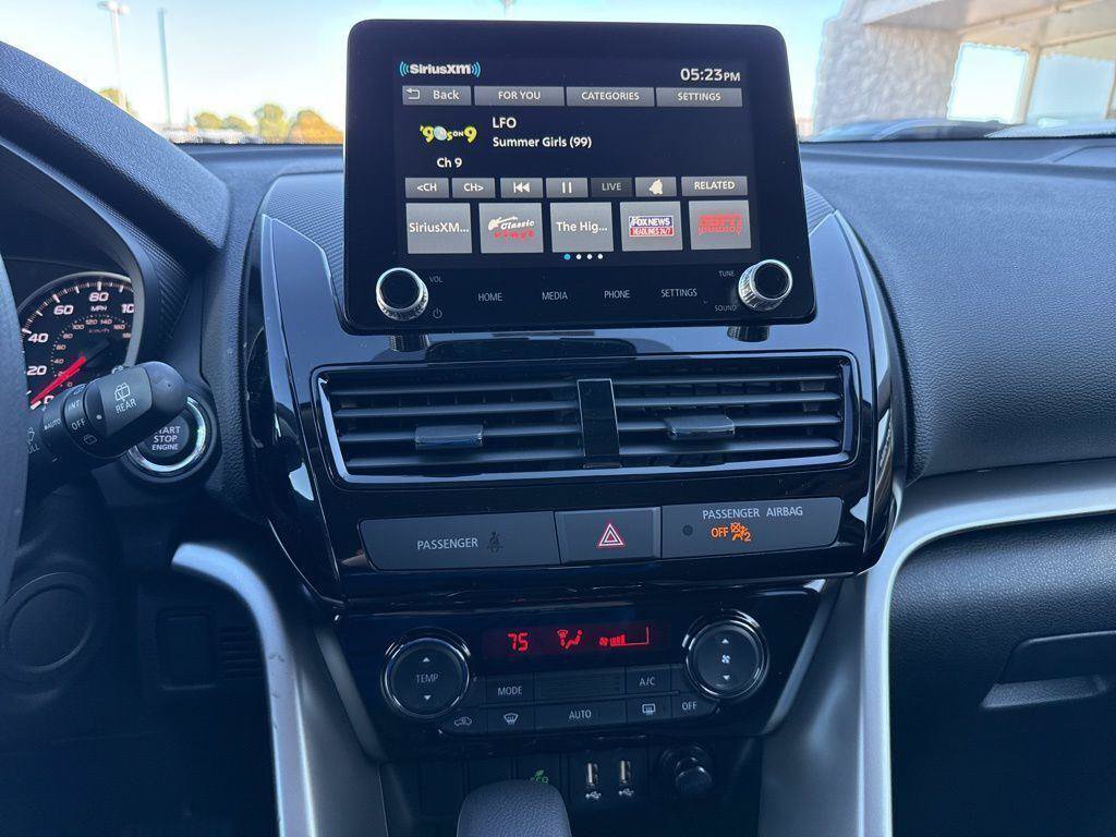 New 2026 Mitsubishi Eclipse Cross LE AWD/4WD image 18