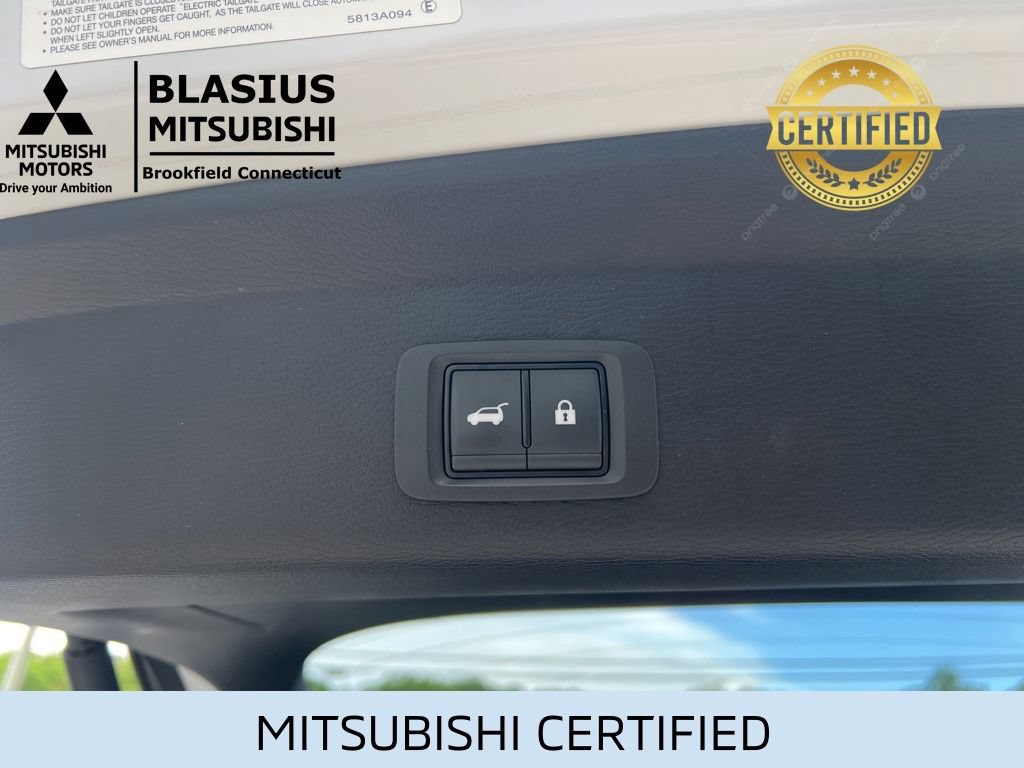 Used 2024 Mitsubishi Outlander 4WD Plug-In Hybrid image 14