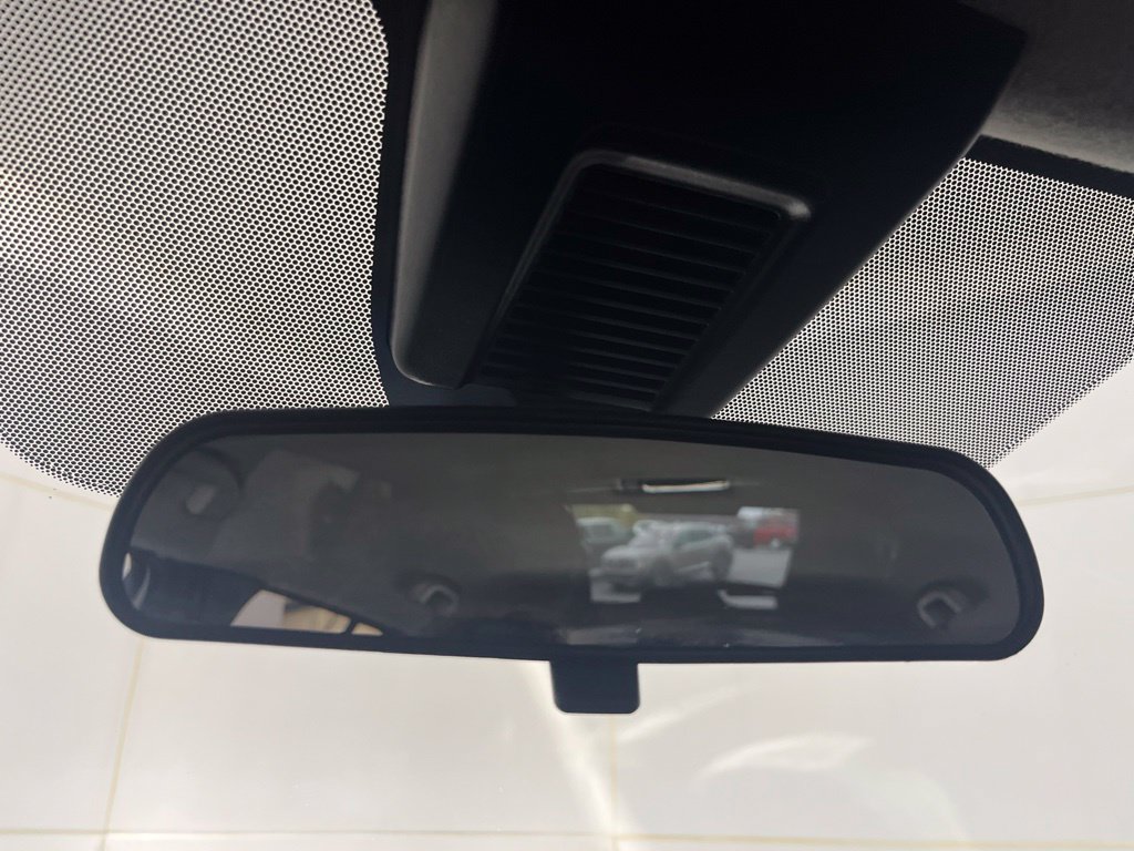 Used 2024 Nissan Kicks SR FWD image 70