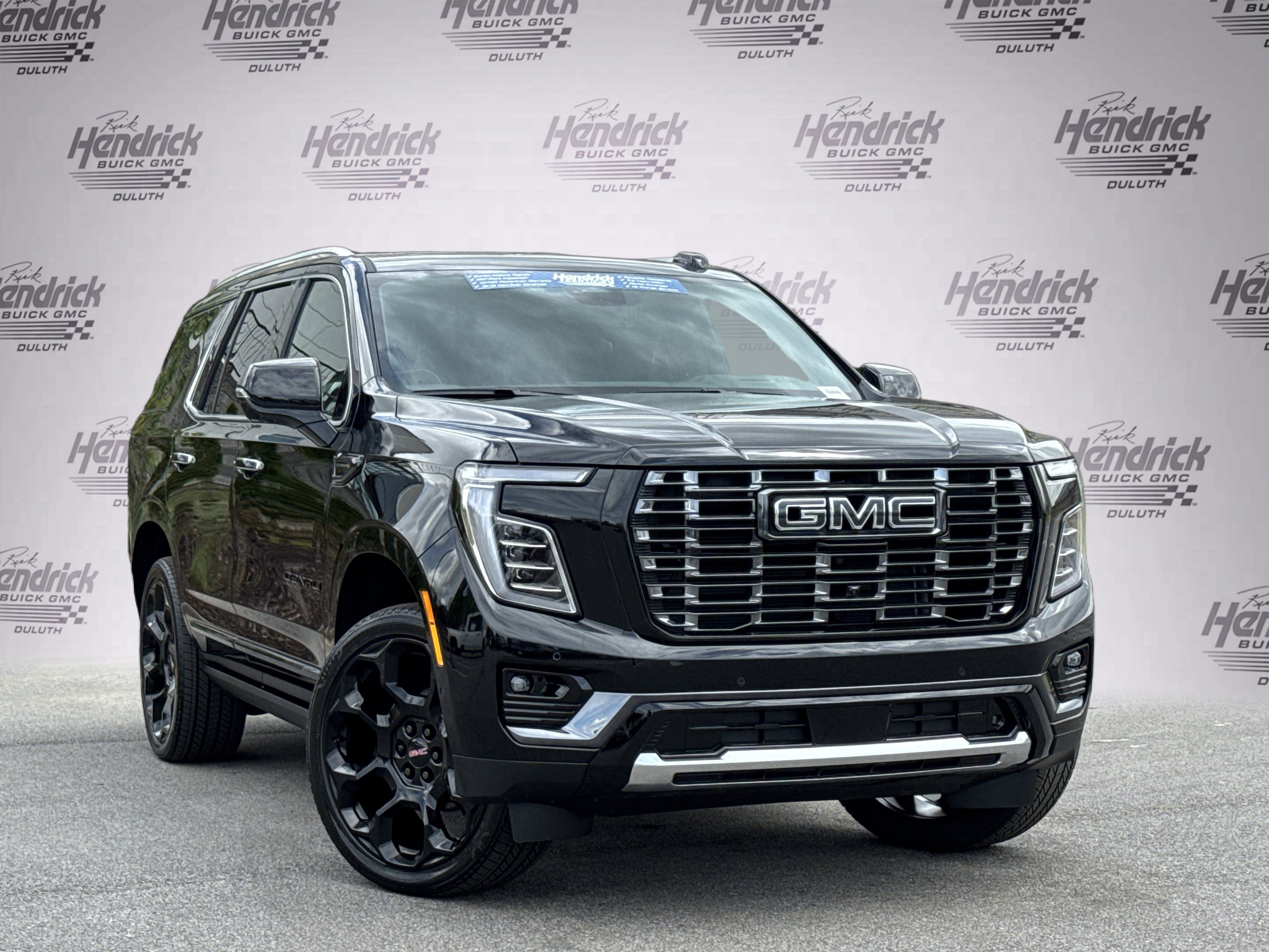 Used 2026 GMC Yukon Denali Ultimate AWD/4WD image 2