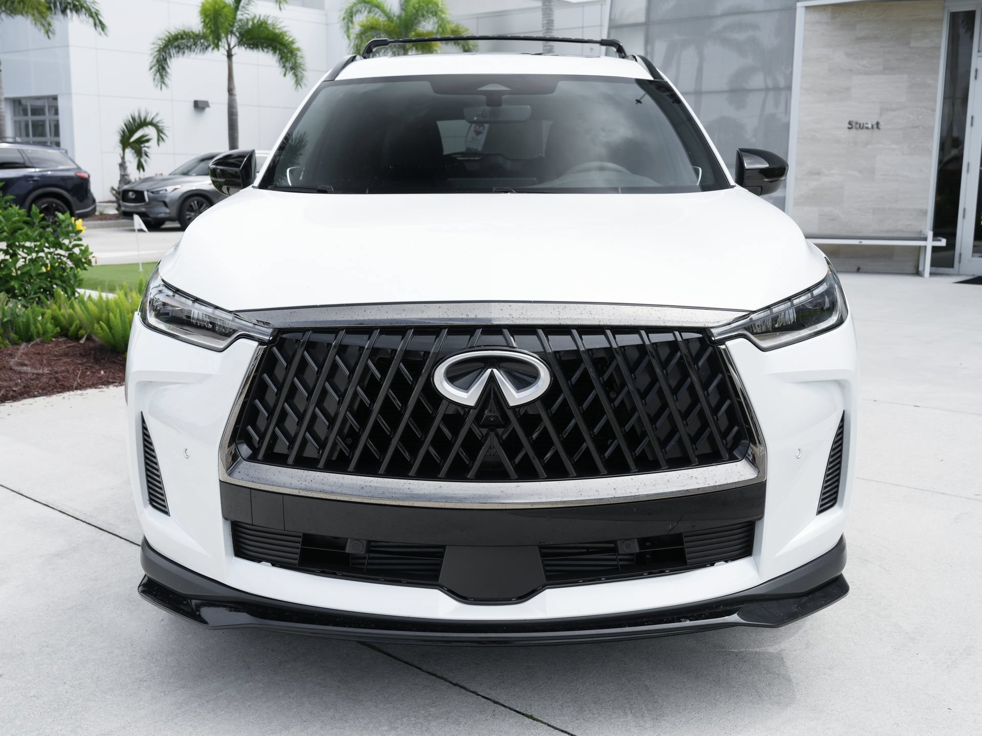 Certified 2026 INFINITI QX60 Sport w/ Dark Cargo Package AWD/4WD image 5