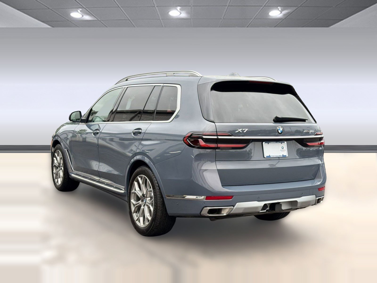 Certified 2026 BMW X7 xDrive40i w/ Premium Package AWD/4WD image 3