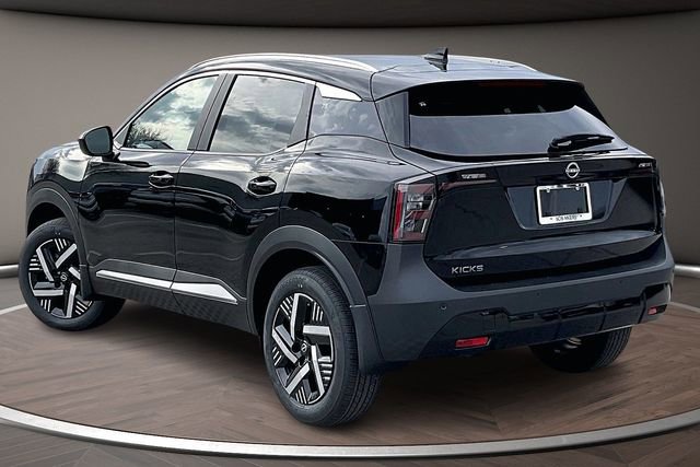 New 2026 Nissan Kicks SV w/ SV Premium Package image 3