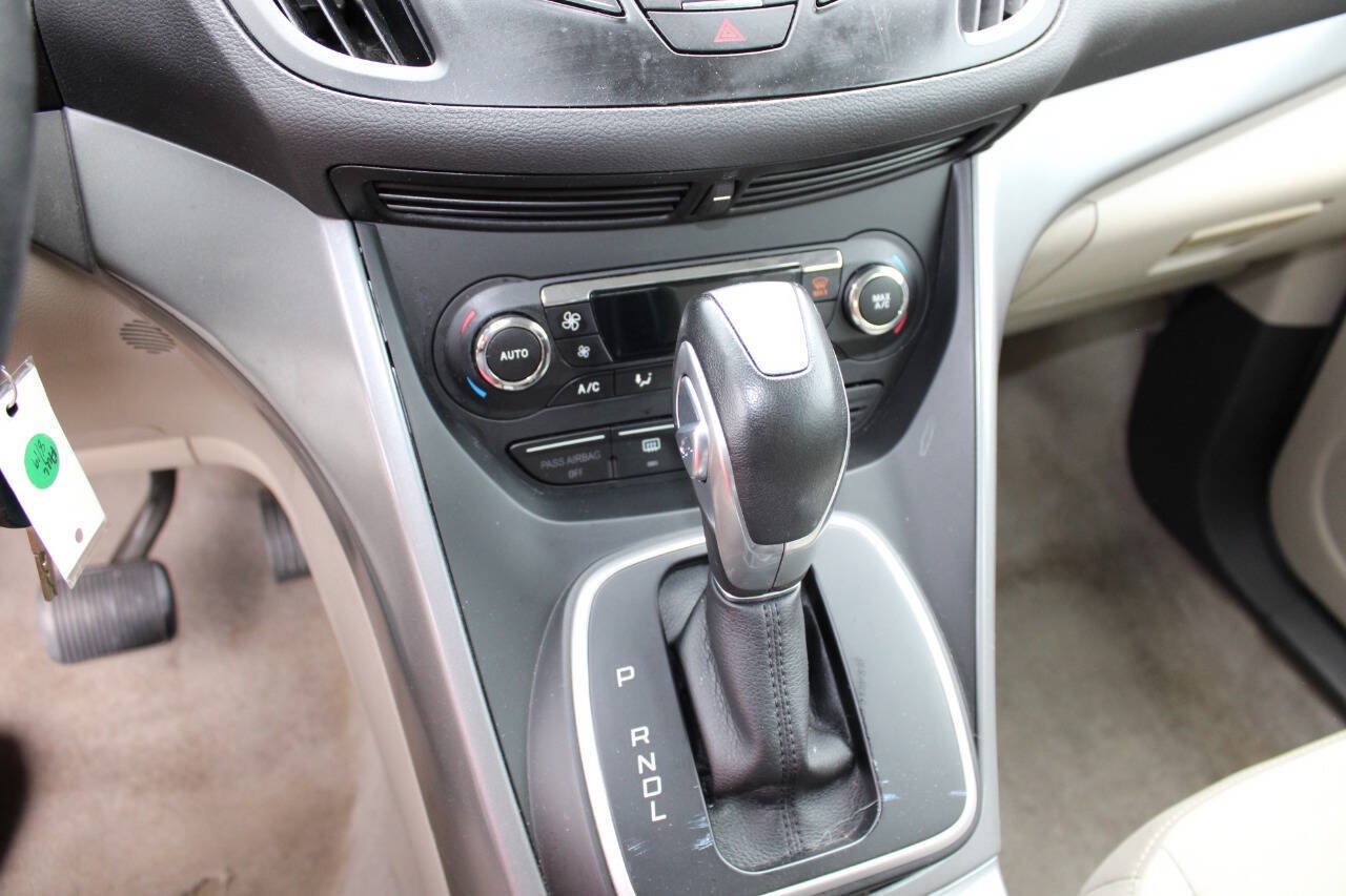 Used 2013 Ford C-MAX SE FWD image 16