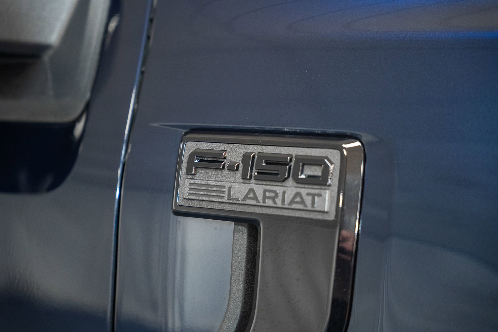 Used 2024 Ford F150 Lariat w/ Equipment Group 502A High image 13