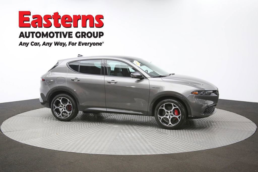 Used 2024 Alfa Romeo Tonale Veloce w/ Active Assist Package AWD/4WD image 44