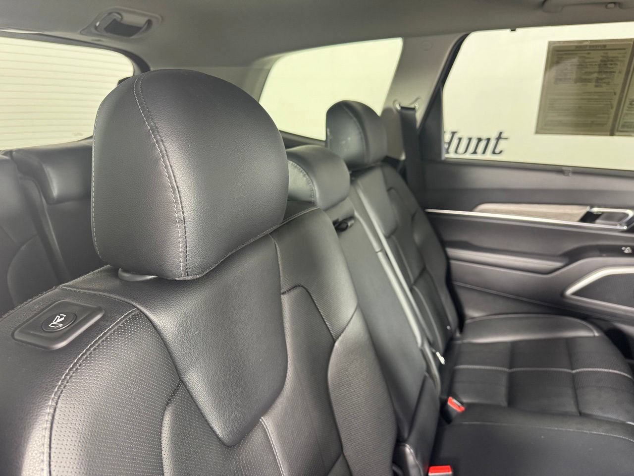 Used 2022 Kia Telluride EX w/ Towing Package FWD image 33