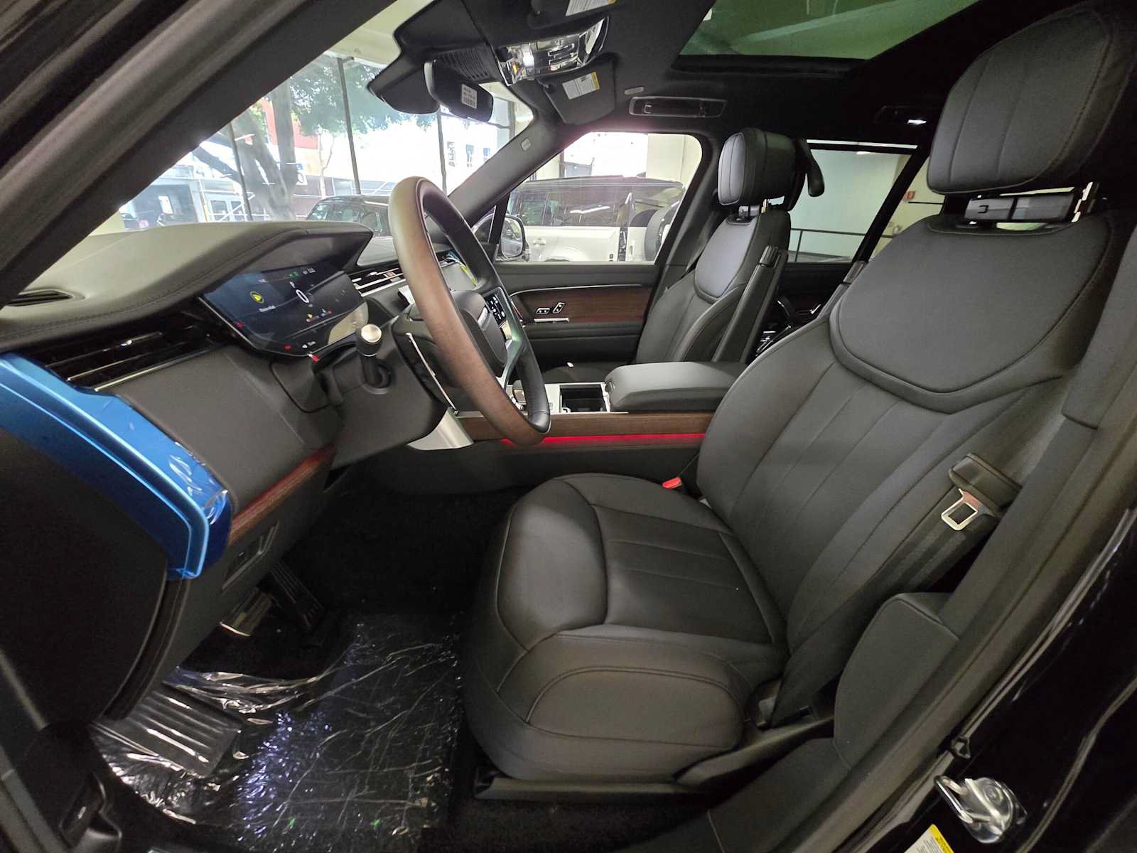 New 2026 Land Rover Range Rover SE AWD/4WD image 22