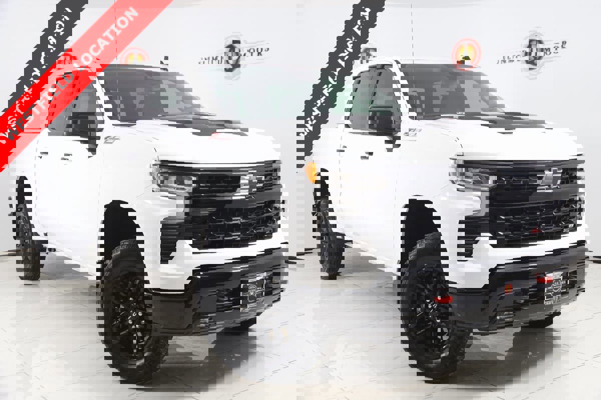 Used 2024 Chevrolet Silverado 1500 LT Trail Boss image 1