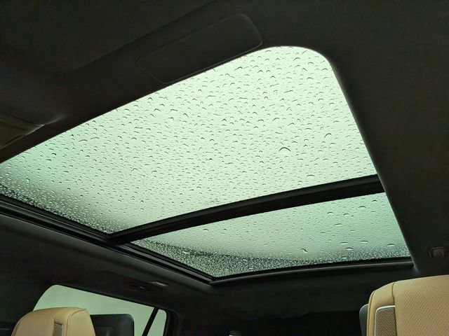 Used 2024 Cadillac Escalade Sport w/ Touring Package image 19