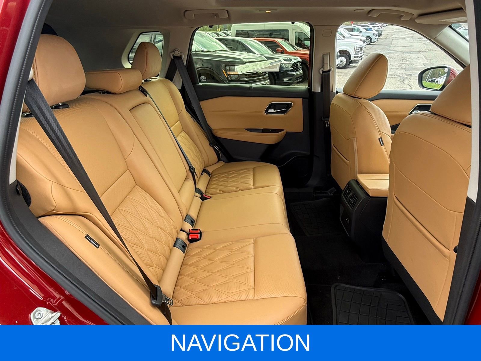 Used 2023 Nissan Rogue Platinum AWD/4WD image 14